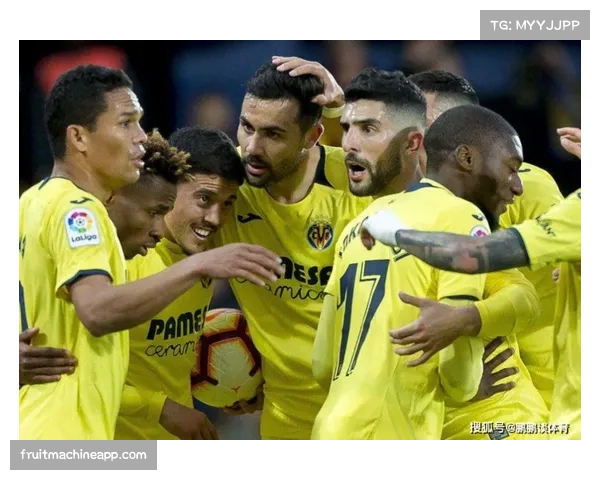 比利亚雷亚尔边路突破：莫里罗布坎南边中结合效率